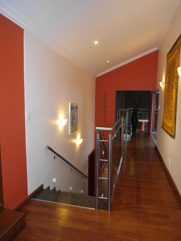 Red Square Home Претория Экстерьер фото